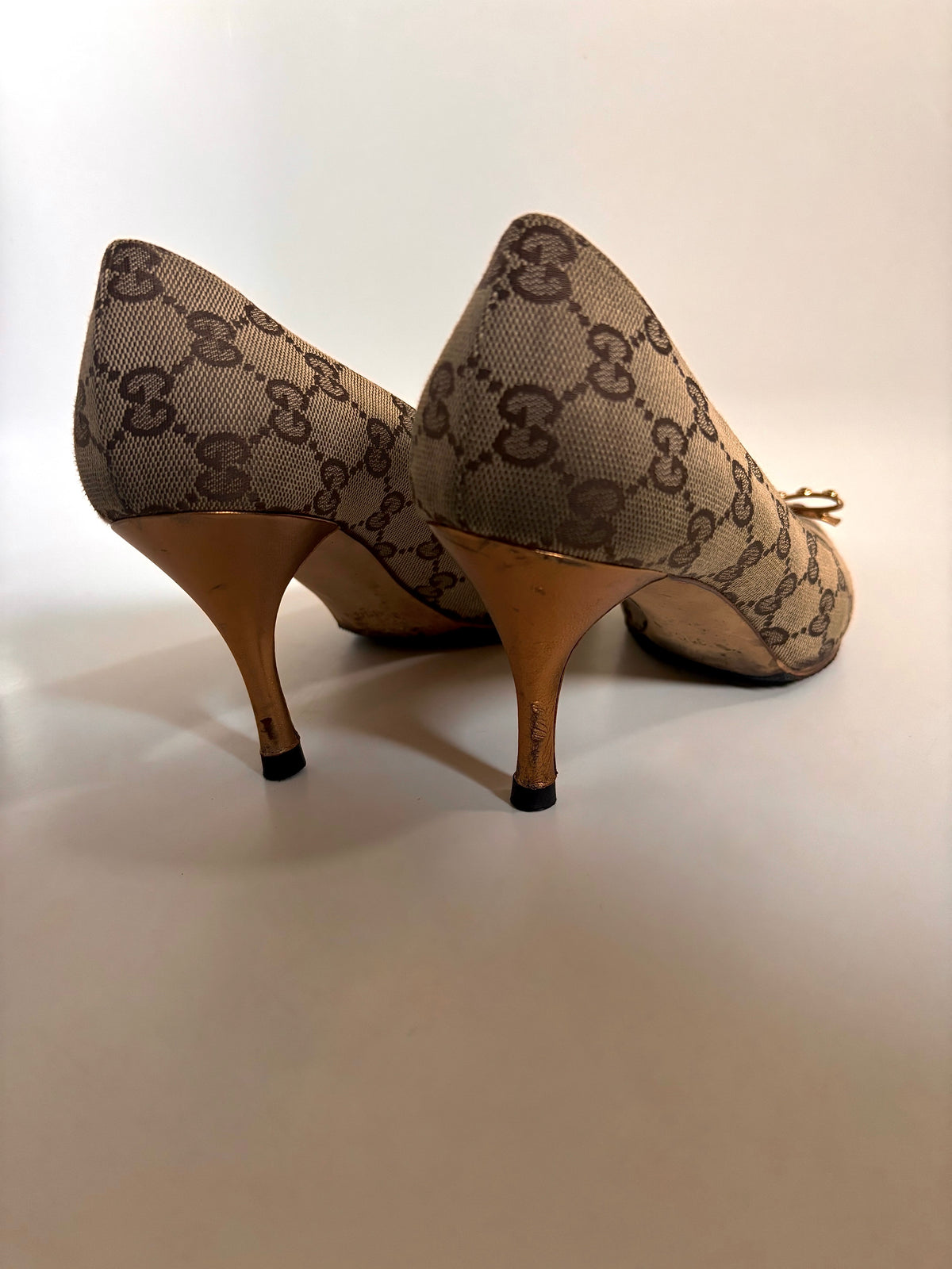 Vintage Gucci GG Monogram Canvas Pointed-Toe Pumps – Early 2000s | EU 39C / UK 6 / US 8.5