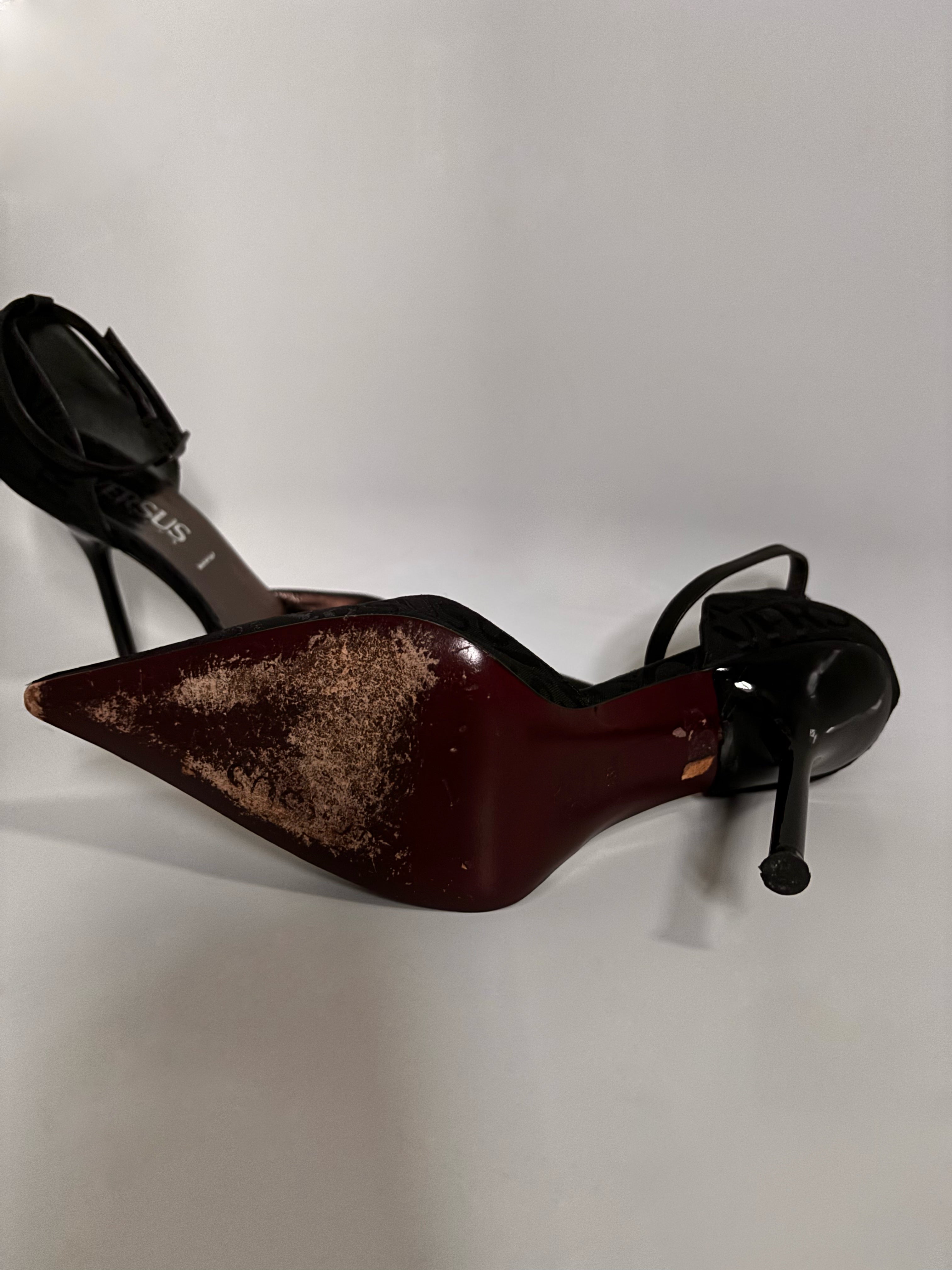 Vintage Versus Versace Logo Jacquard Pointed Toe Heels | EU 36.5 / UK 3.5 / US 6.5