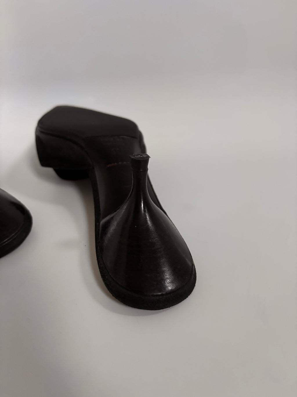 Vintage Prada Pointed-Toe Buckle Mules – Early 2000s | EU 39 / UK 6.5 / US 8.5